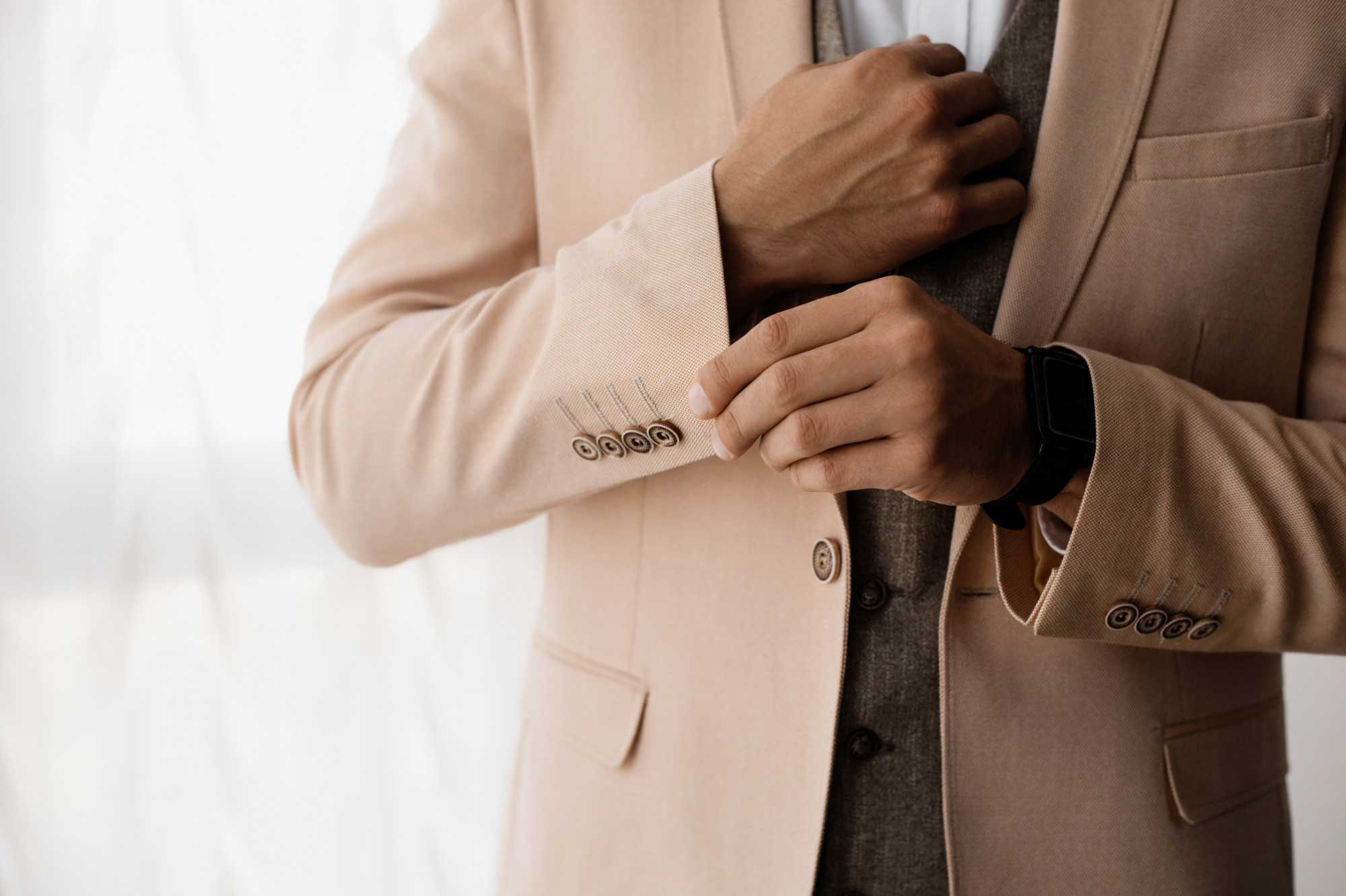 5 Different ways to Style a Casual Blazer for Men